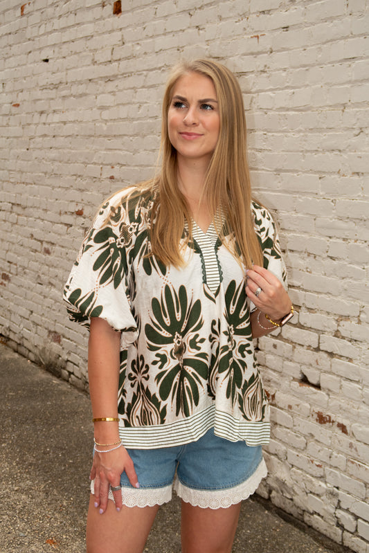 Oak & Ivy Floral Pattered Top