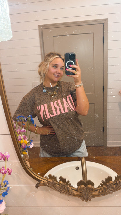 DARLIN’ Graphic Tee
